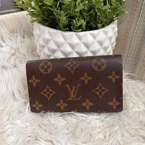 🩷Louis Vuitton Monogram Bifold Wallet❤️